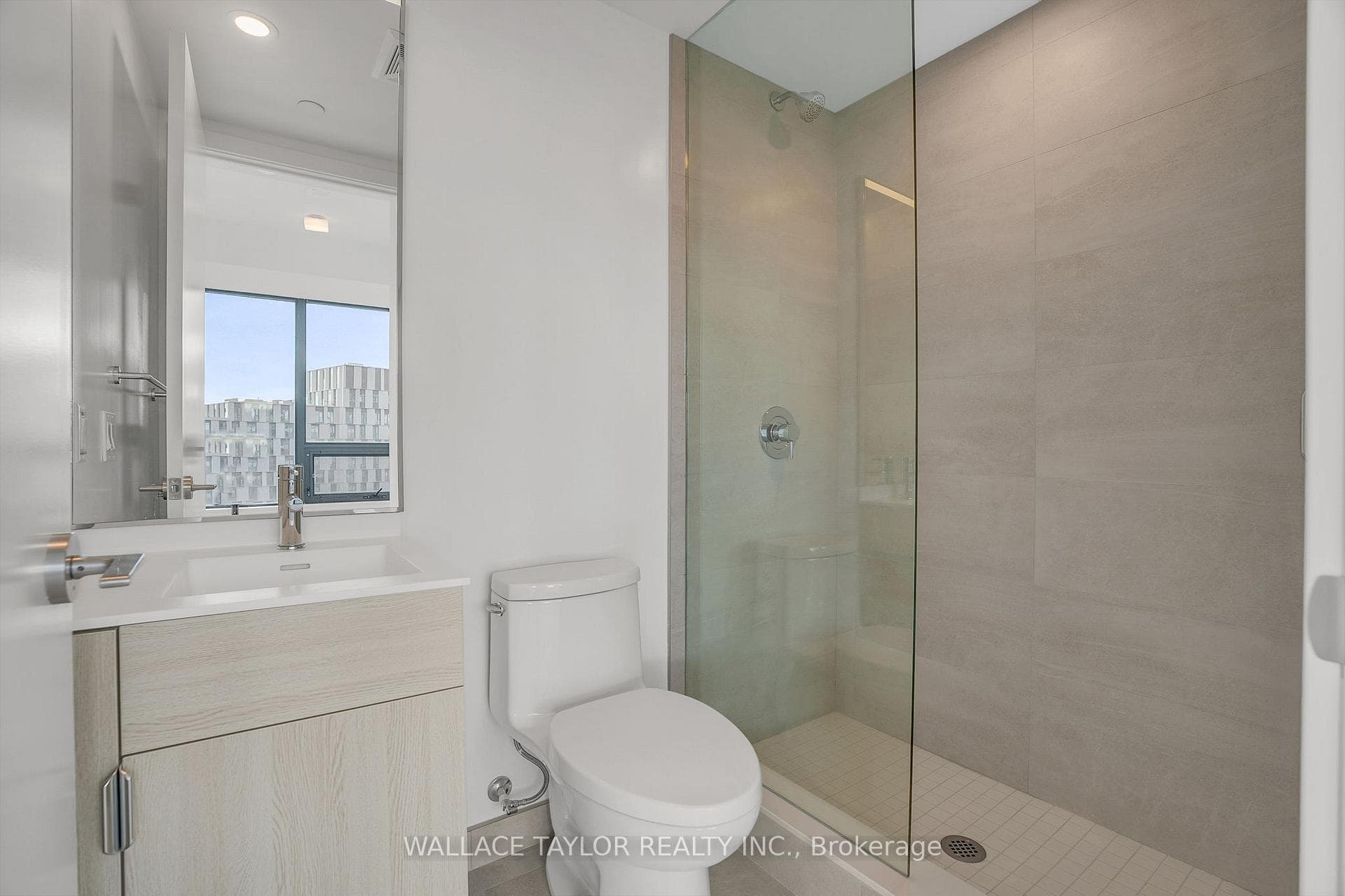 28 Eastern Avenue Unit 1013 photo 22