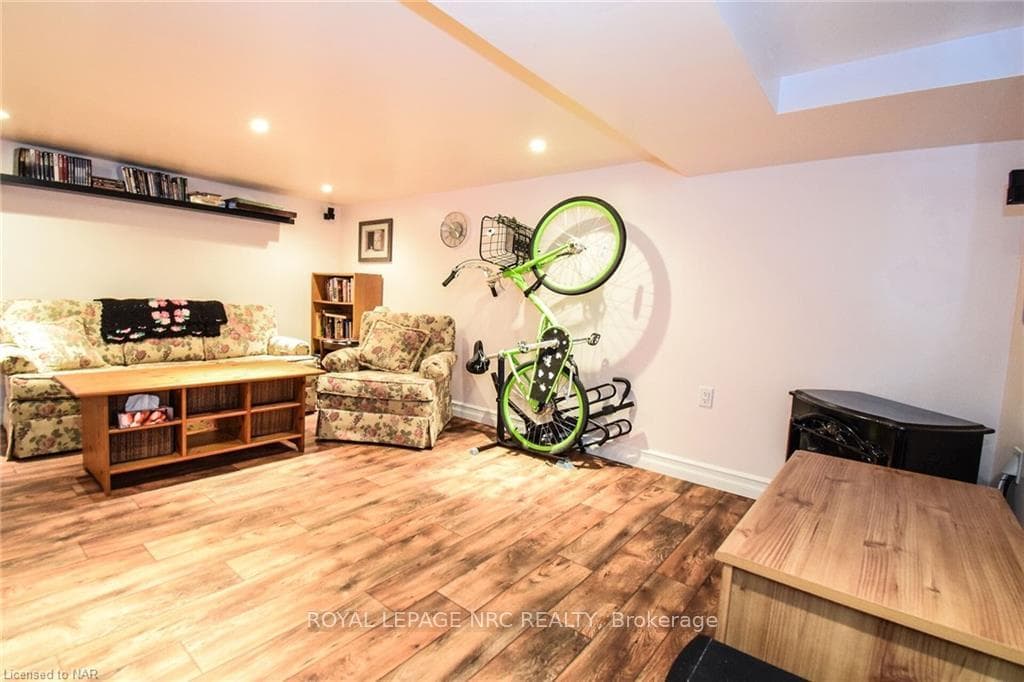 151 LINWELL Road Unit 47 photo 27