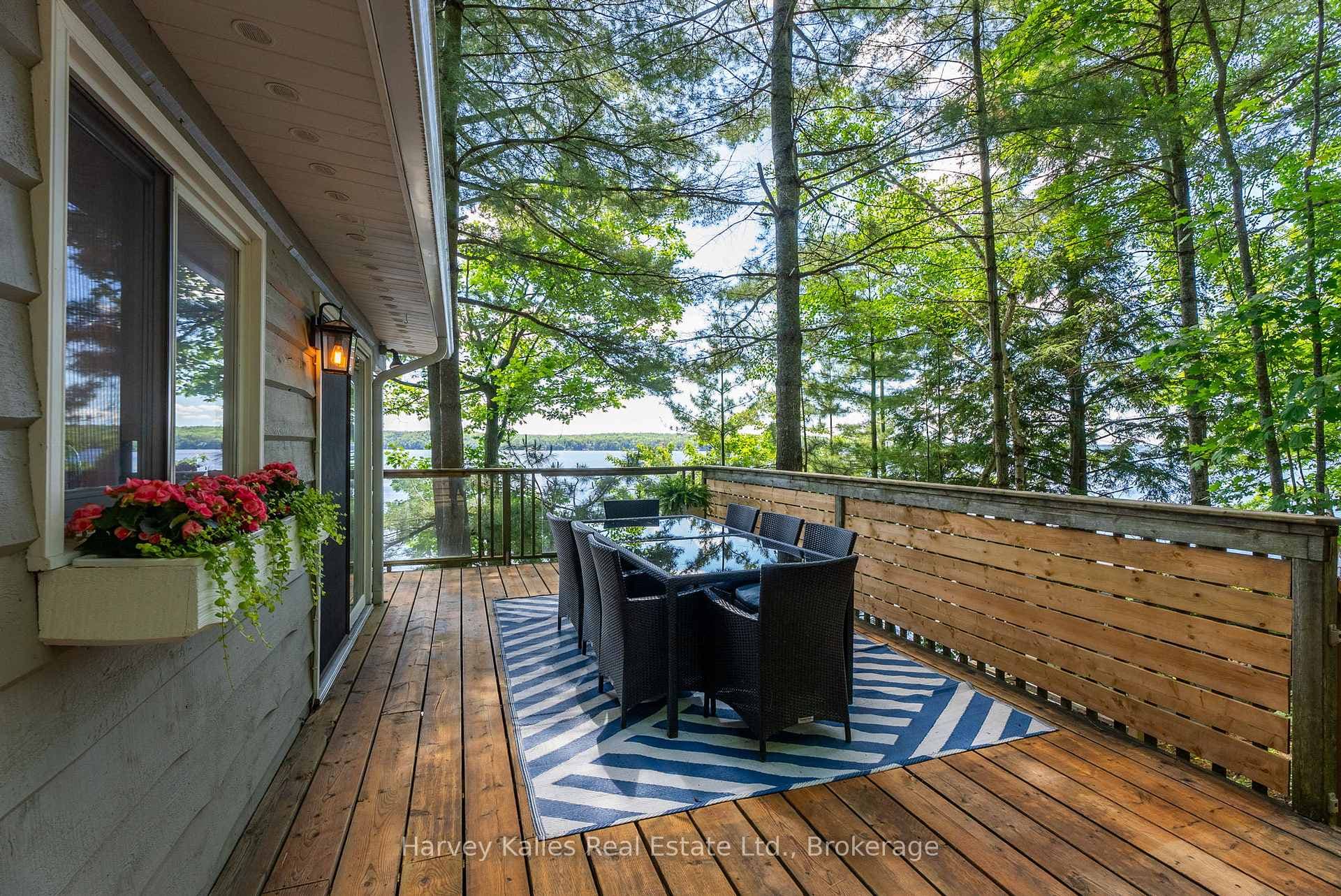 1043 Muskoka Crescent Road photo 24