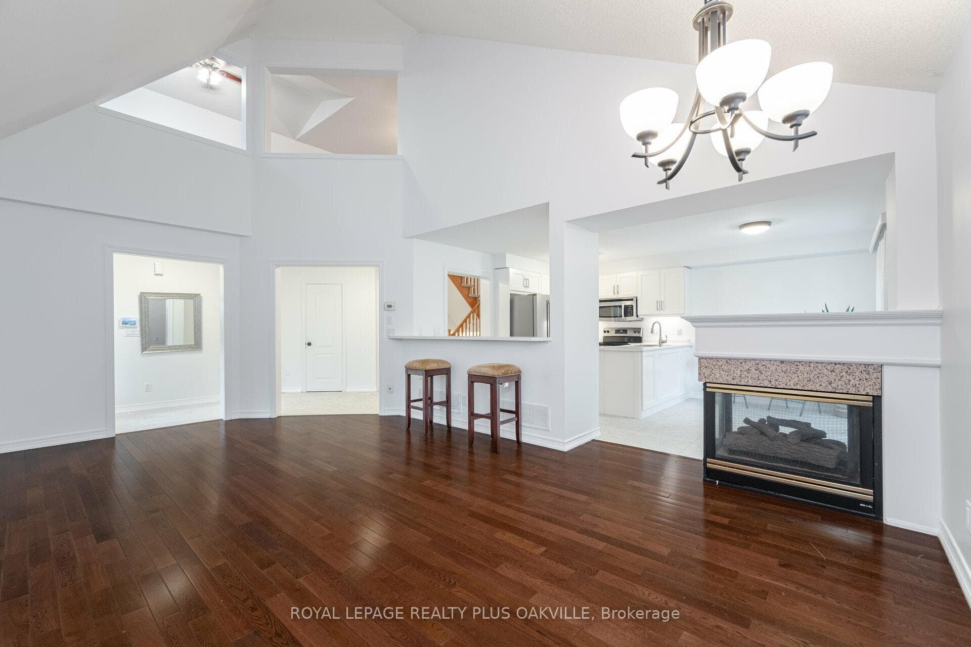 2250 Rockingham Drive Unit 1 photo 12