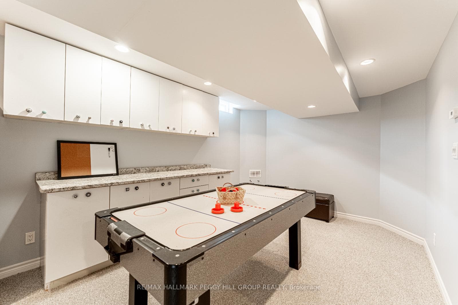 51 Maple Crown Terrace photo 13