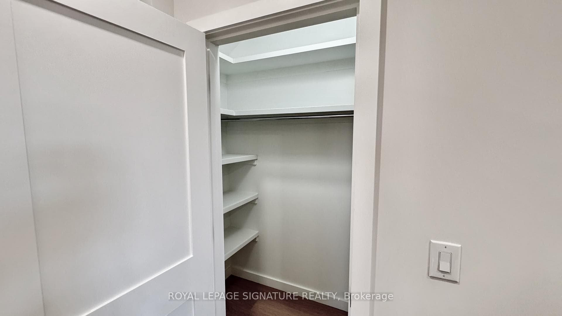 981 Glencairn Avenue Unit 2 photo 19