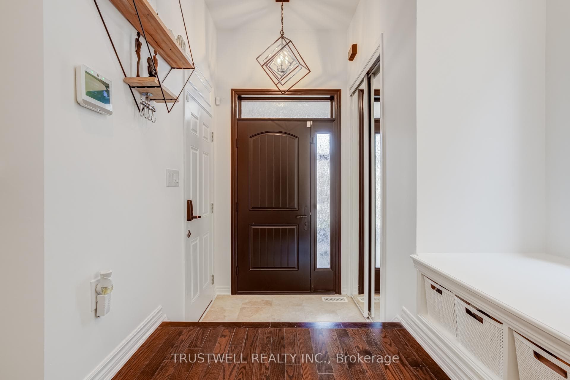 334 Trudeau Drive photo 8