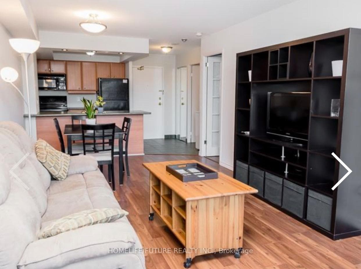117 Gerrard Street Unit 306 photo 3