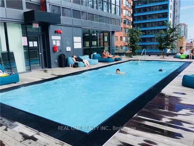 159 Dundas Street Unit 3407 photo 14