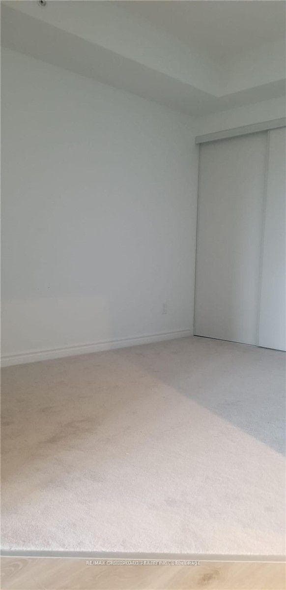 1 Falaise Road Unit 606 photo 12