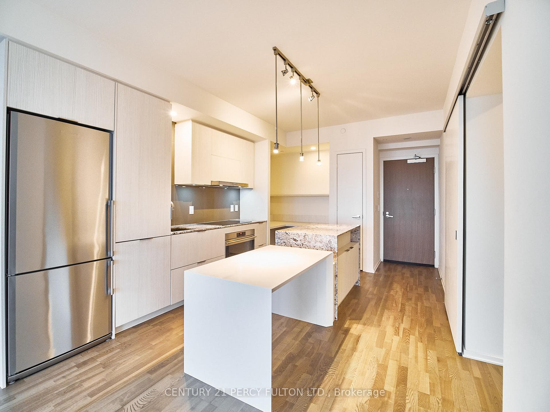 1 Bloor Street Unit 3605 photo 5