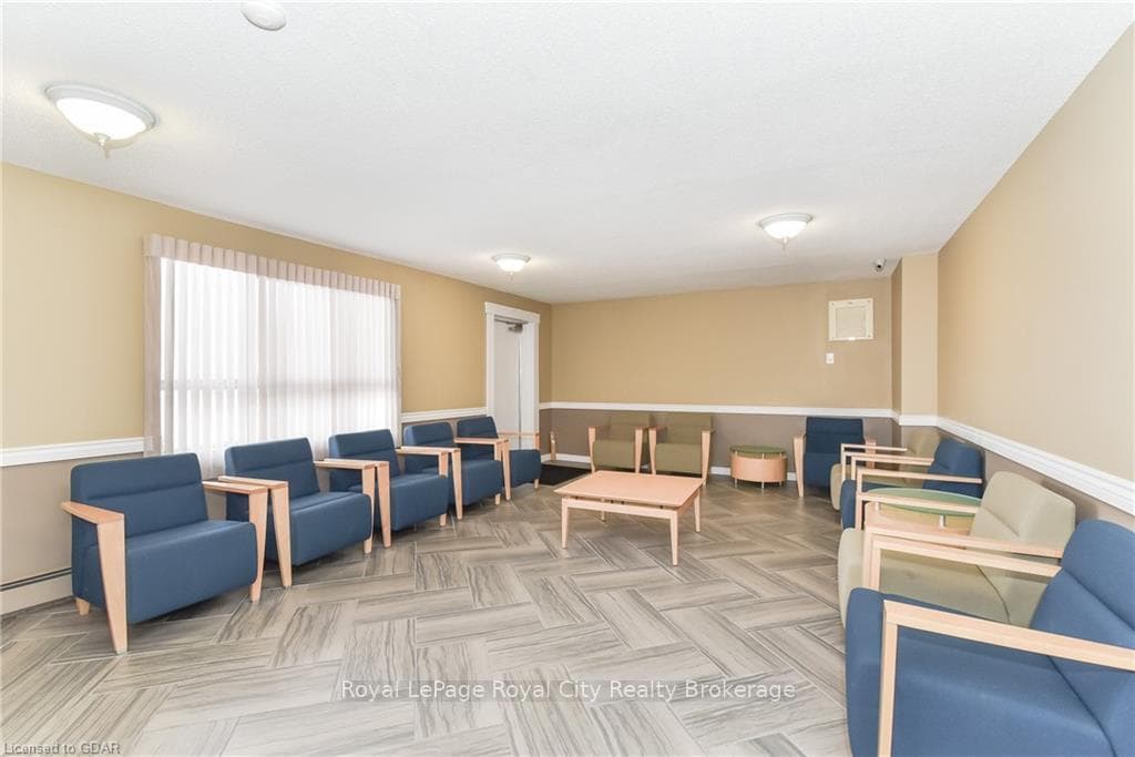279 CHANDLER Drive Unit 608 photo 38