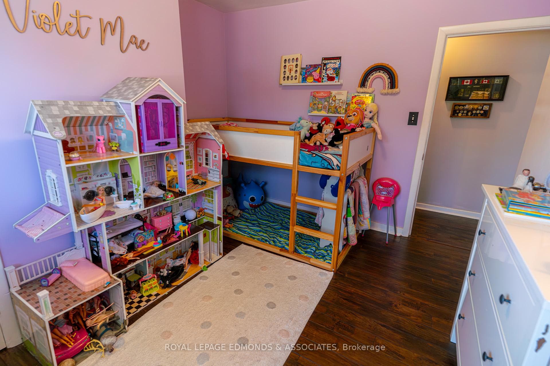 641 Pine Street photo 16