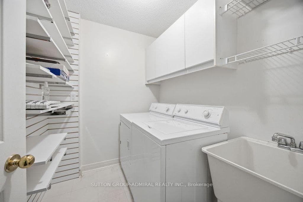 47 Brownstone Circle photo 15