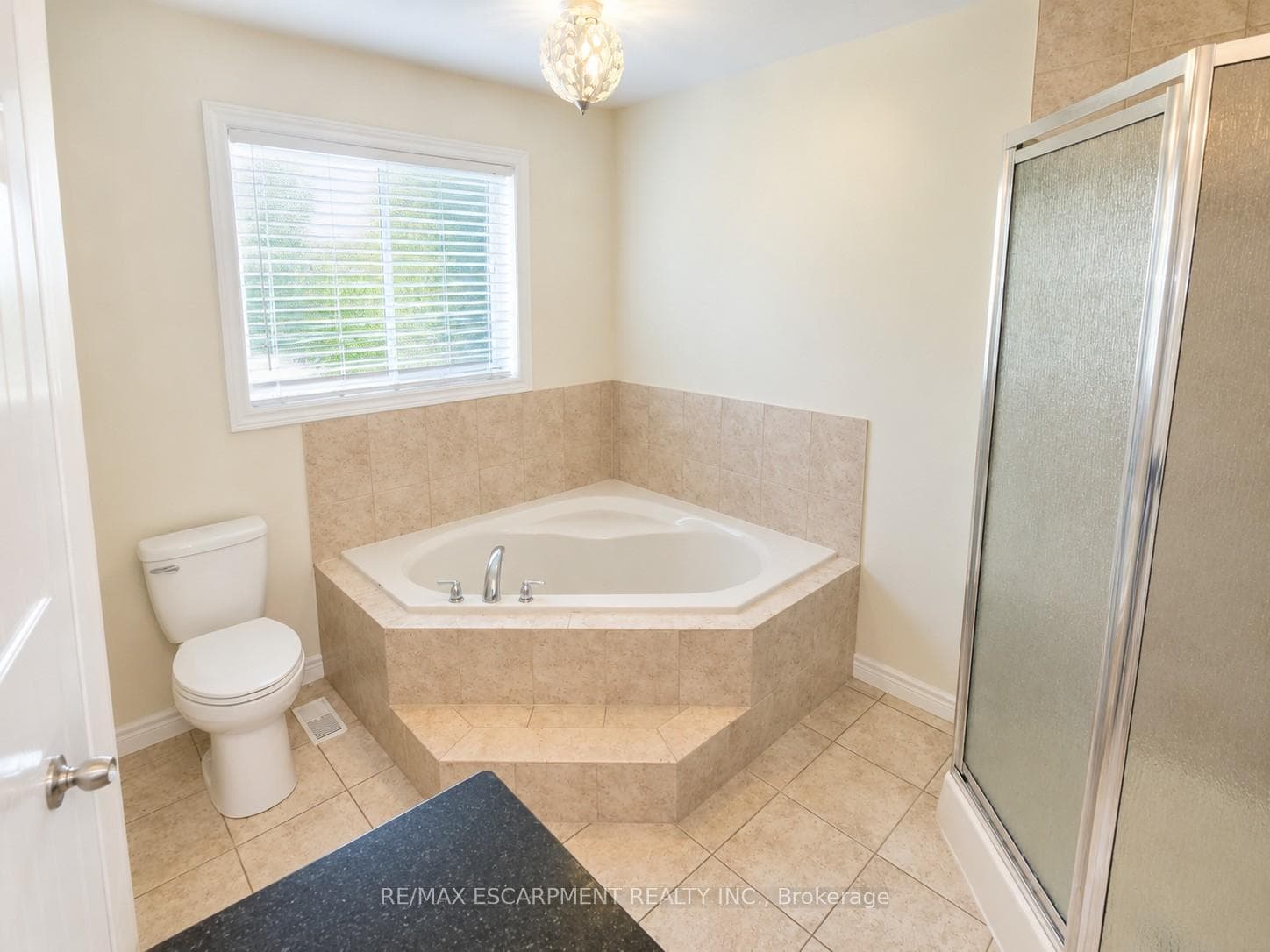 349 Braithwaite Avenue photo 13