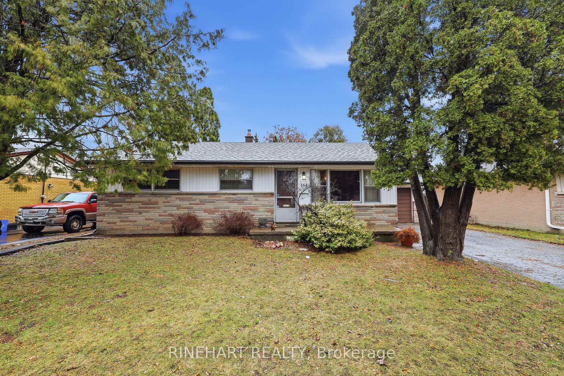 164 Bancroft Road photo 1