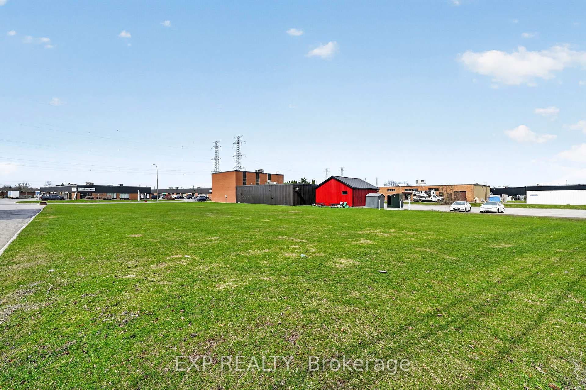 215 Colonnade Road photo 13