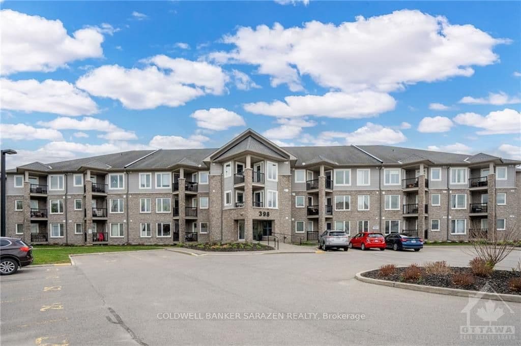 398 VAN BUREN Street Unit 109 photo 26