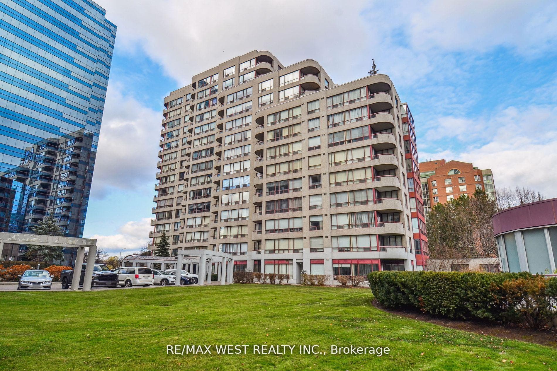 5785 Yonge Street Unit PH#203 photo 1