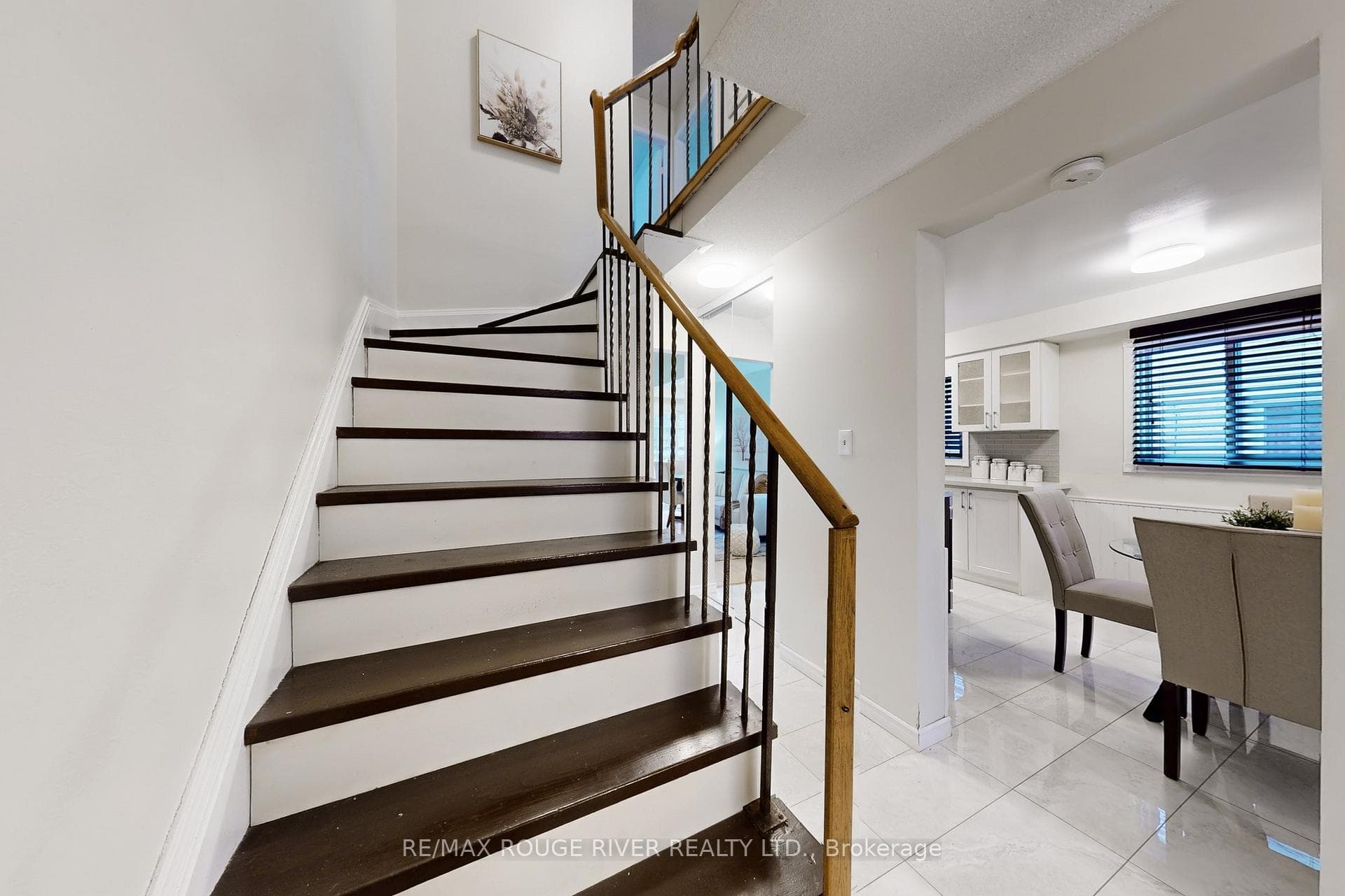 2144 Duberry Drive photo 13
