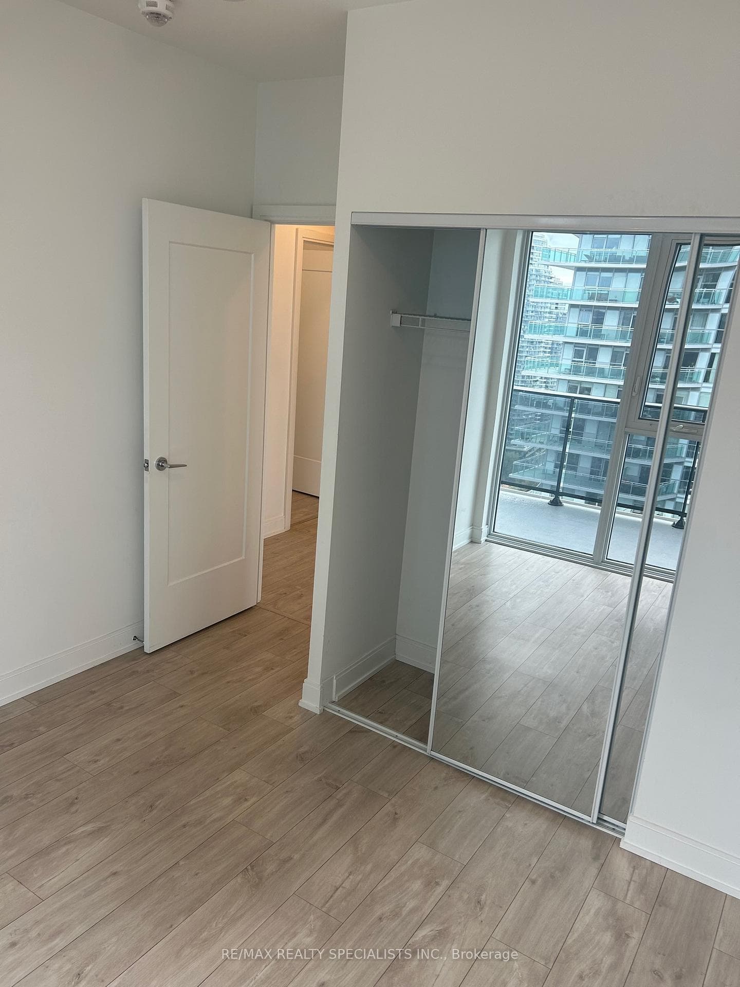 70 Annie Craig Drive Unit 3006 photo 8
