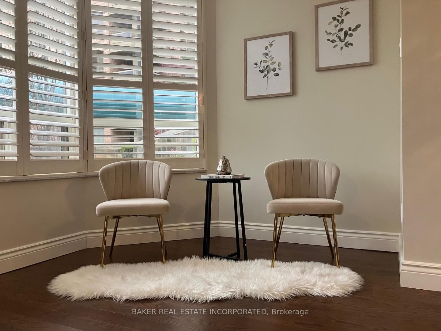 Unit 113 Dining Nook - Staged