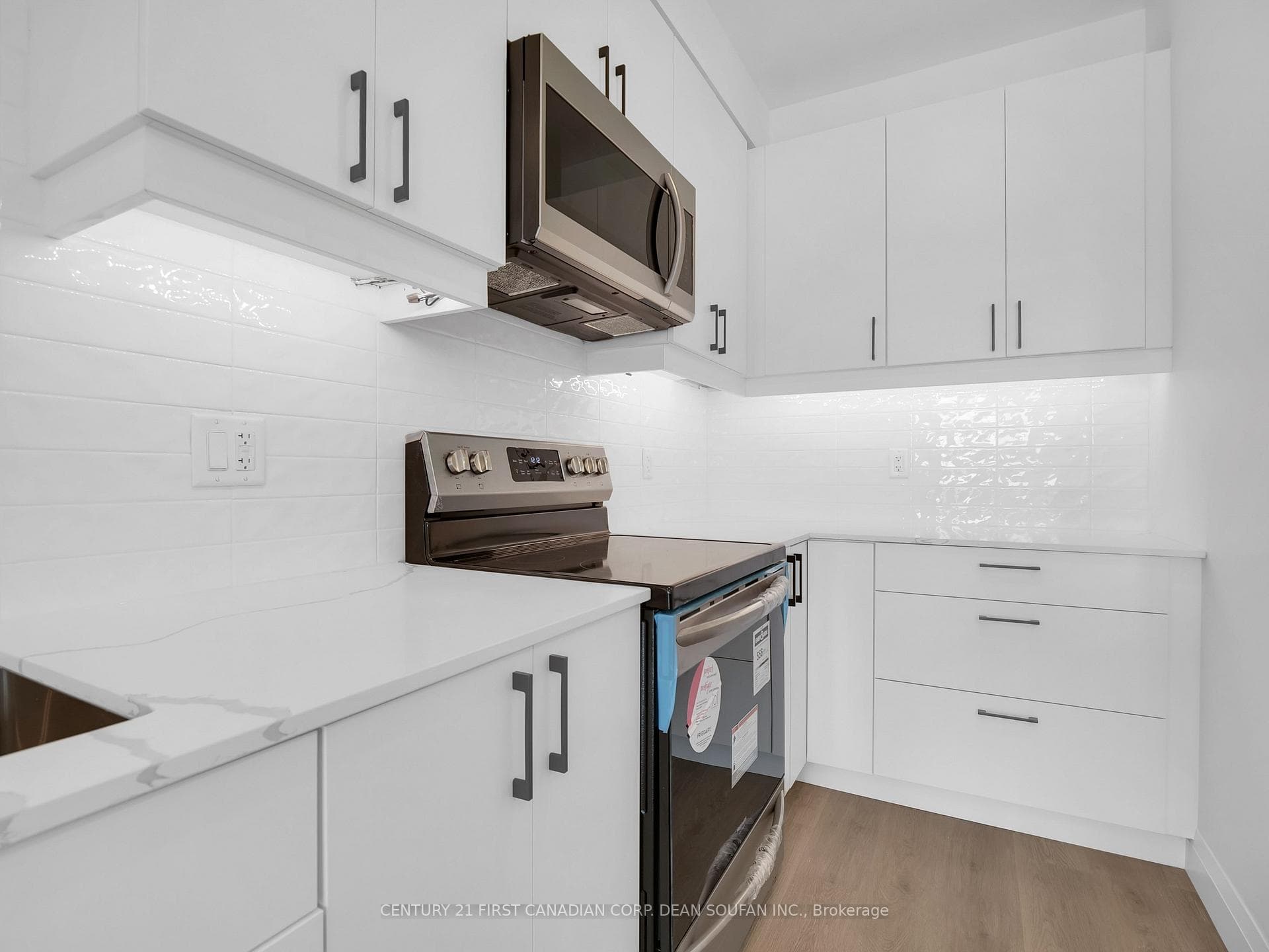 3900 Savoy Street Unit 11 photo 8