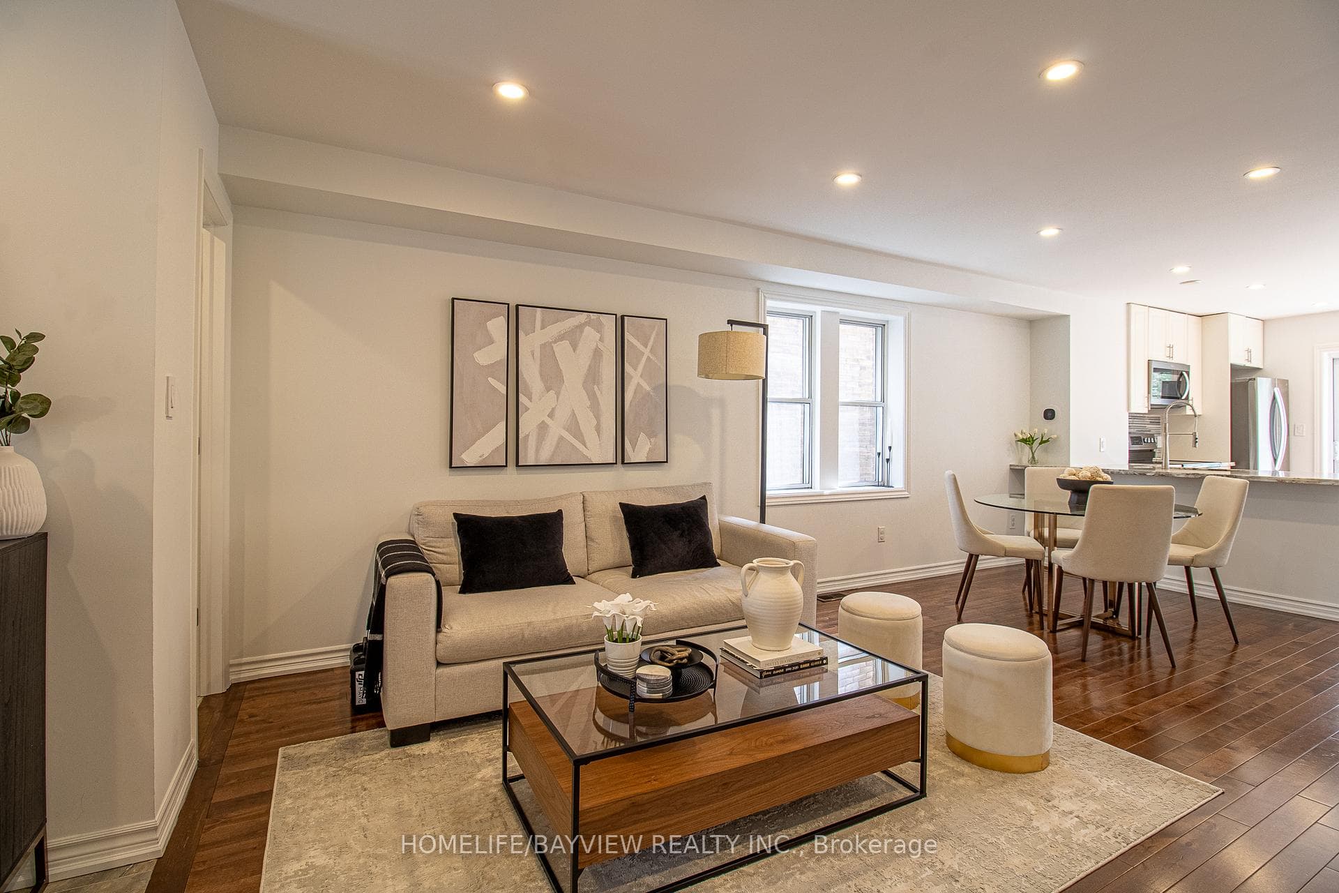 433 Davisville Avenue photo 5