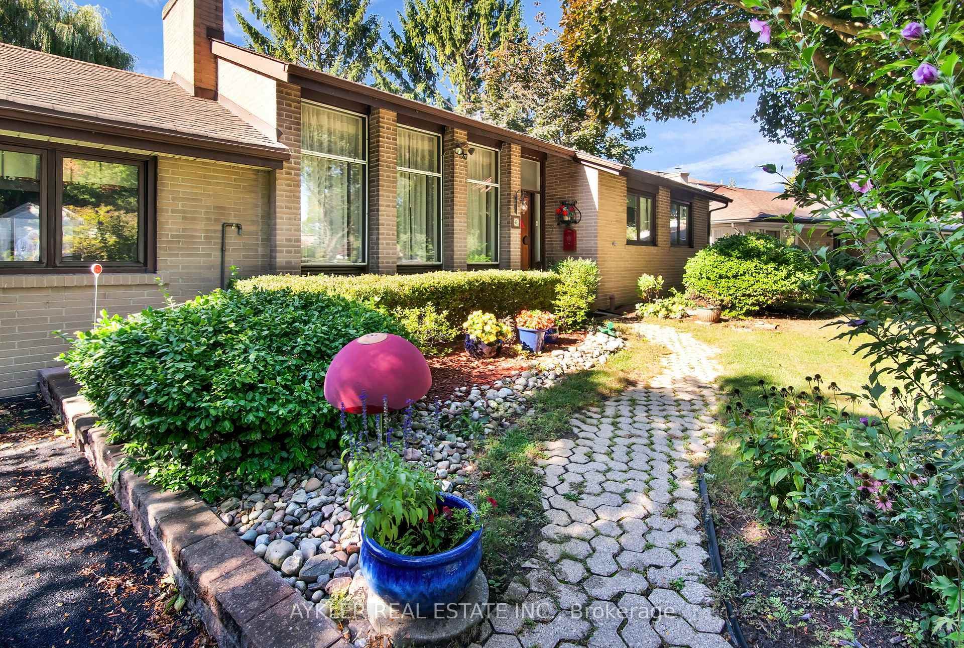 48 Greenland Road photo 2