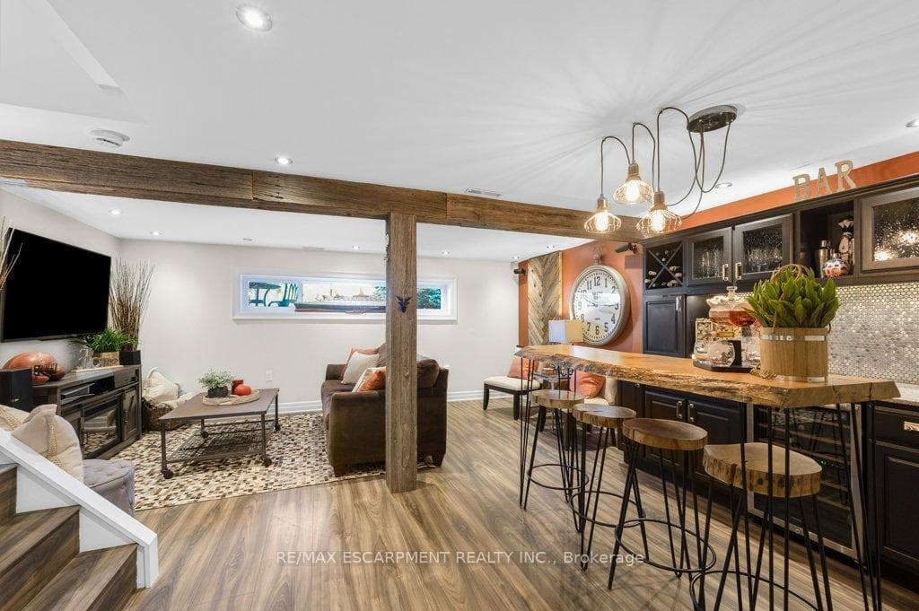 1482 Epping Road photo 28