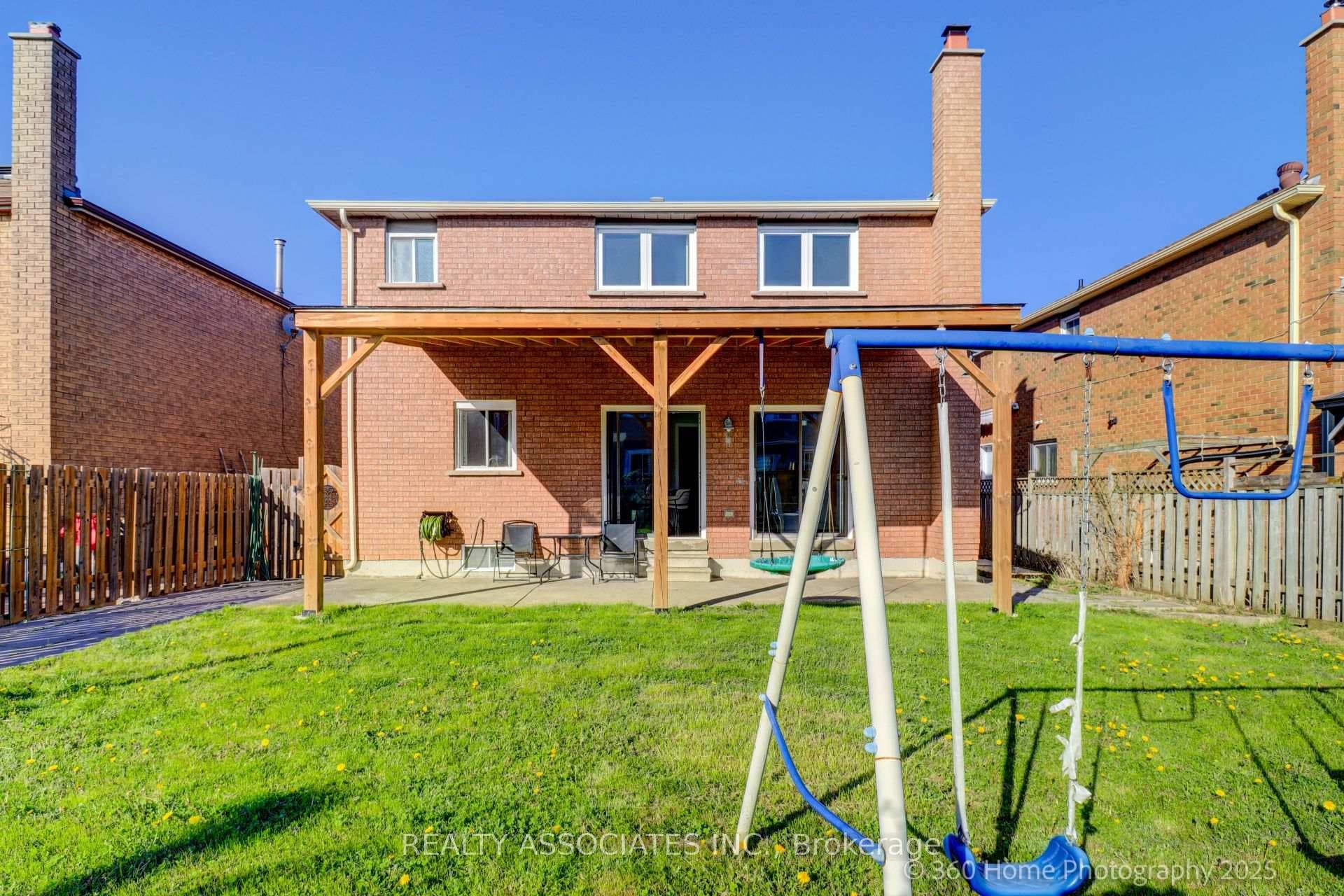 148 Cartmel Drive photo 26