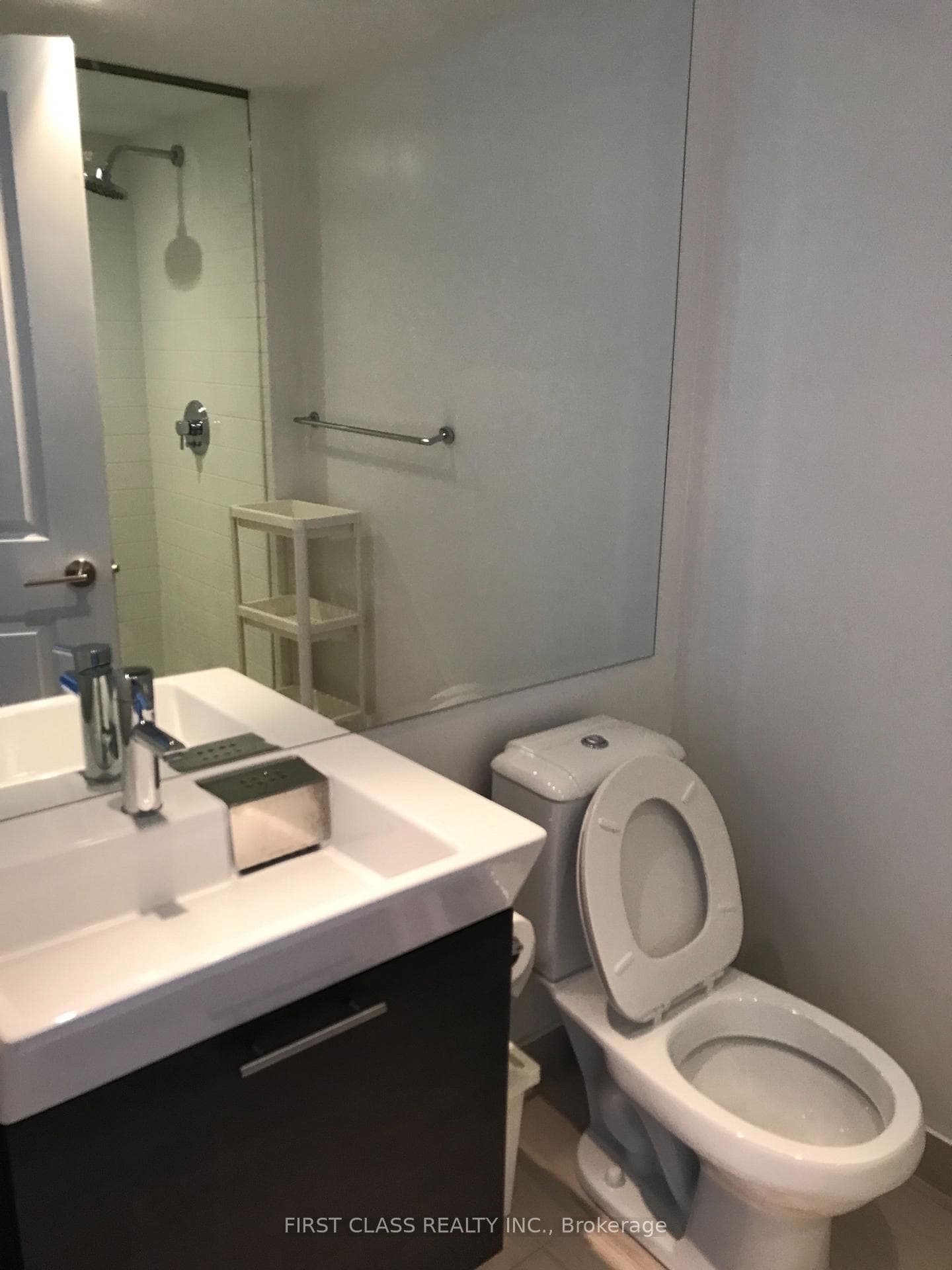 386 Yonge Street Unit 5102 photo 14
