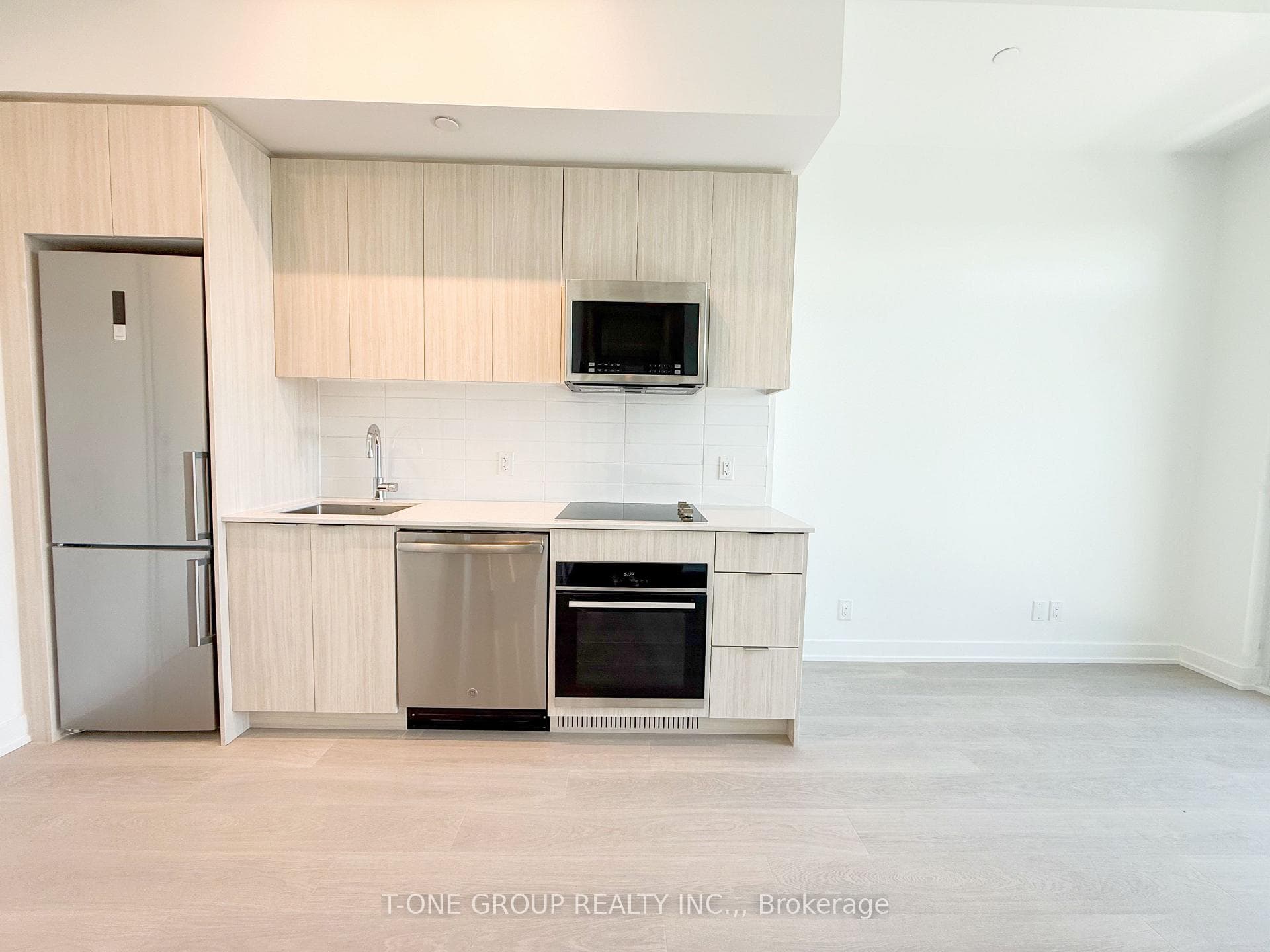 Kitchen With Built-In Appliances