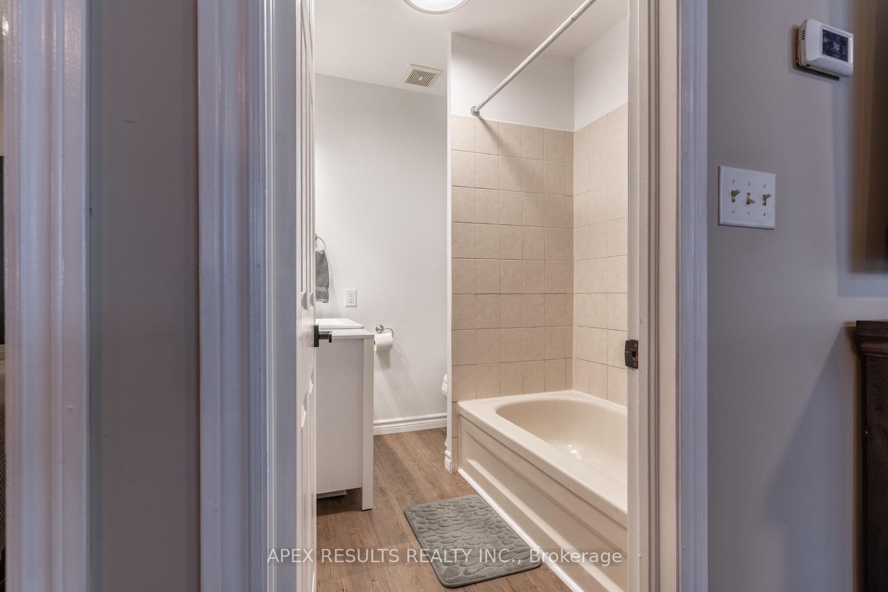 28 Park Row photo 12