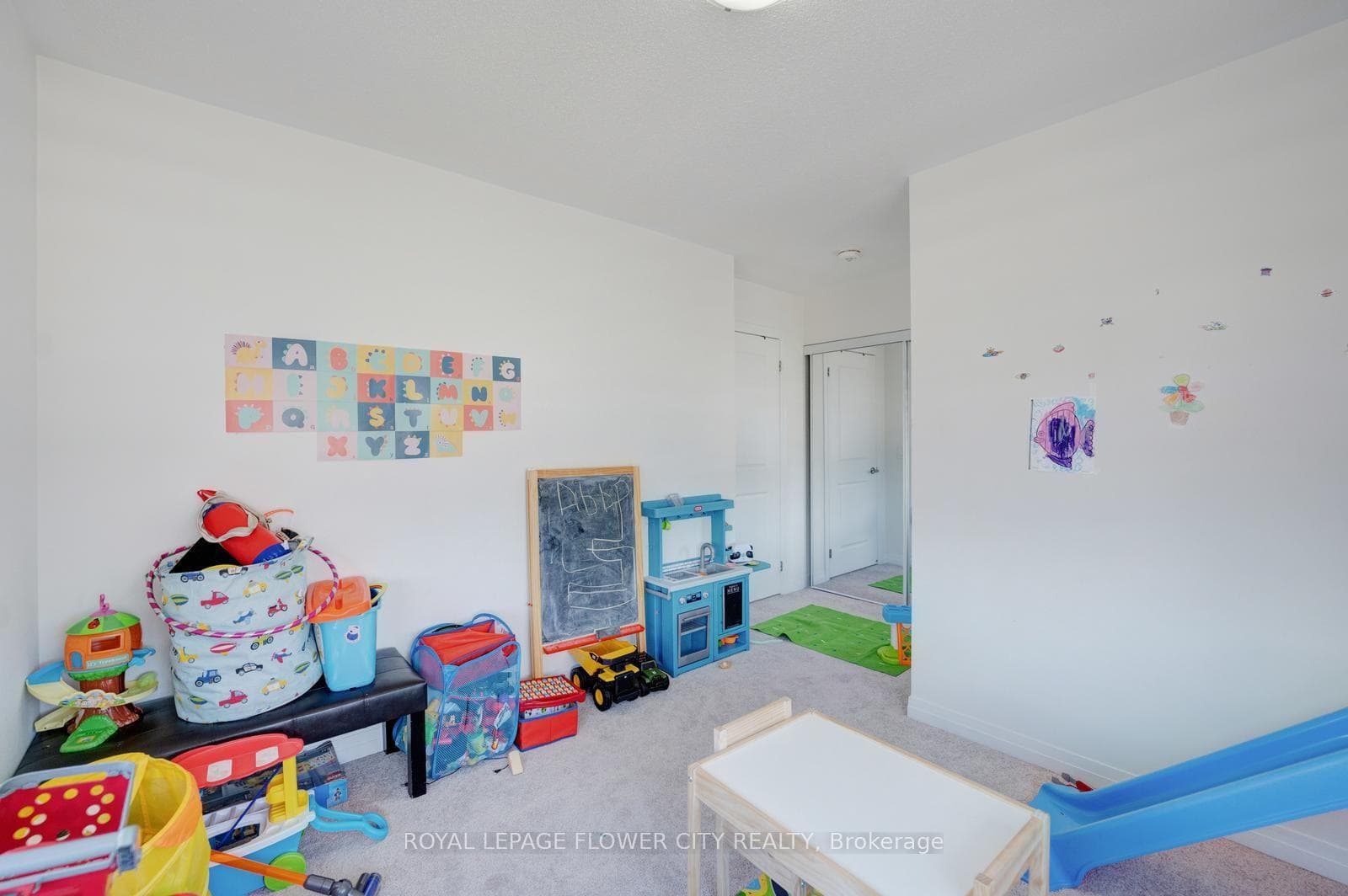 44 Weylie Street photo 34