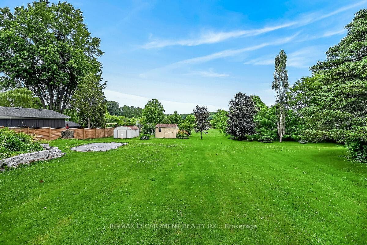 7344 Dickenson Road photo 40