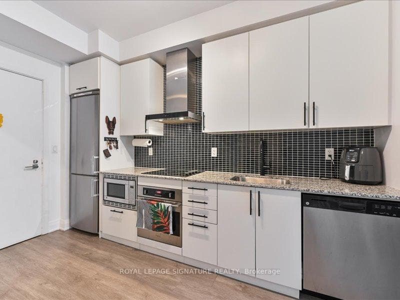 352 Front Street Unit 1720 photo 13