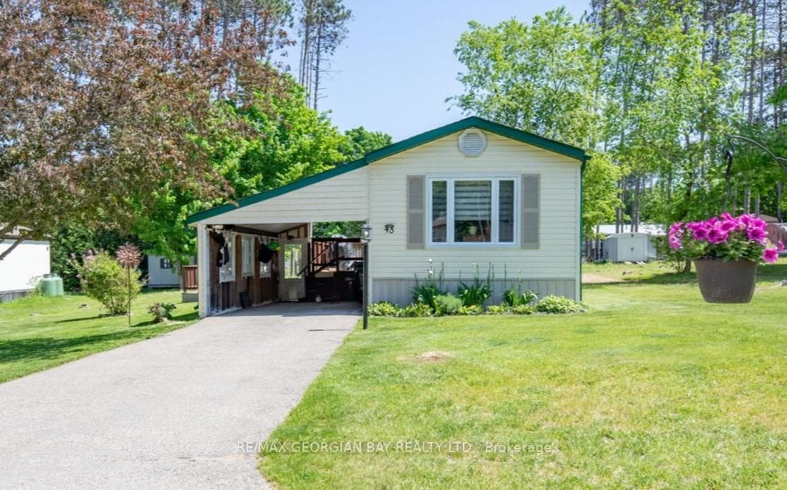 5263 Elliott Side Road Unit 43 photo 1