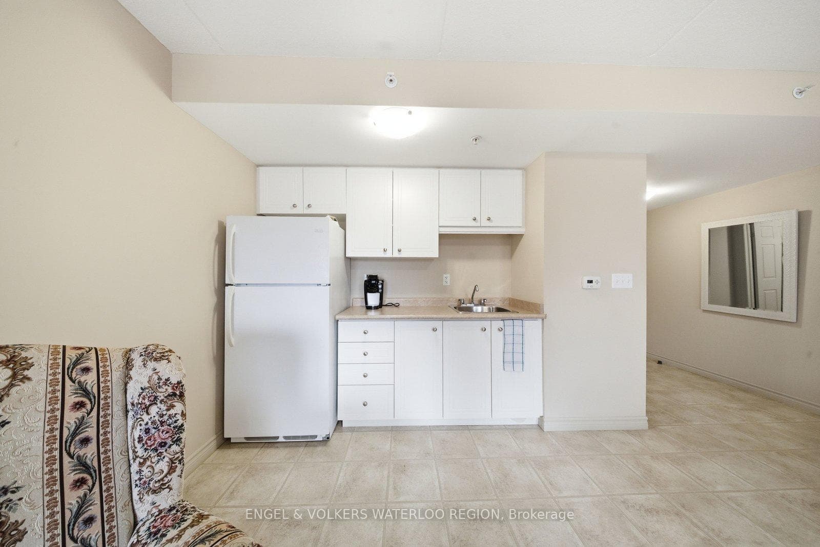 505 Margaret Street Unit 408 photo 34