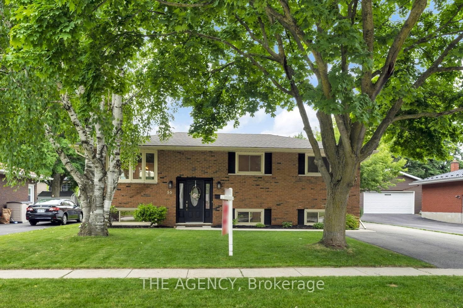 55 Farr Crescent photo 1