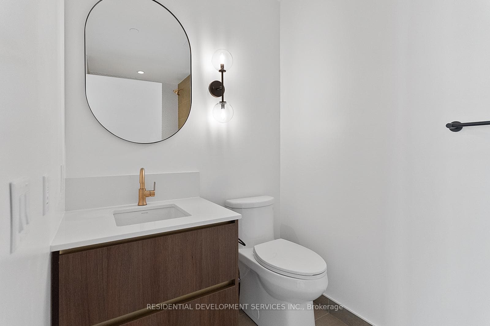 1285 Queen Street Unit 206 photo 15