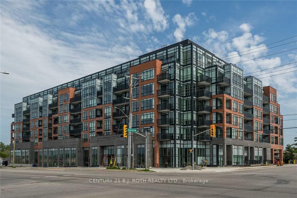 681 YONGE Street Unit 104 photo 1