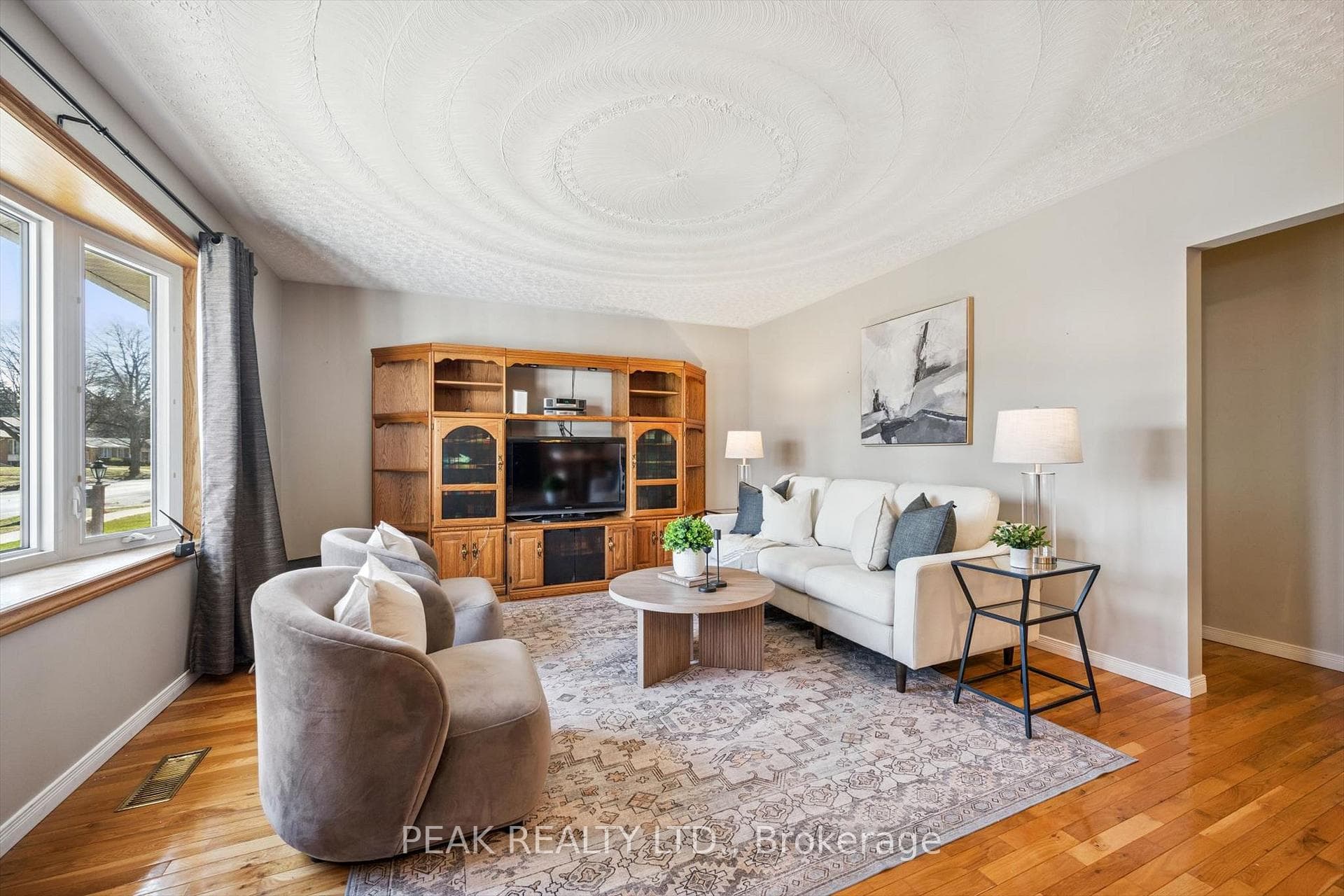 120 Lorraine Avenue photo 7
