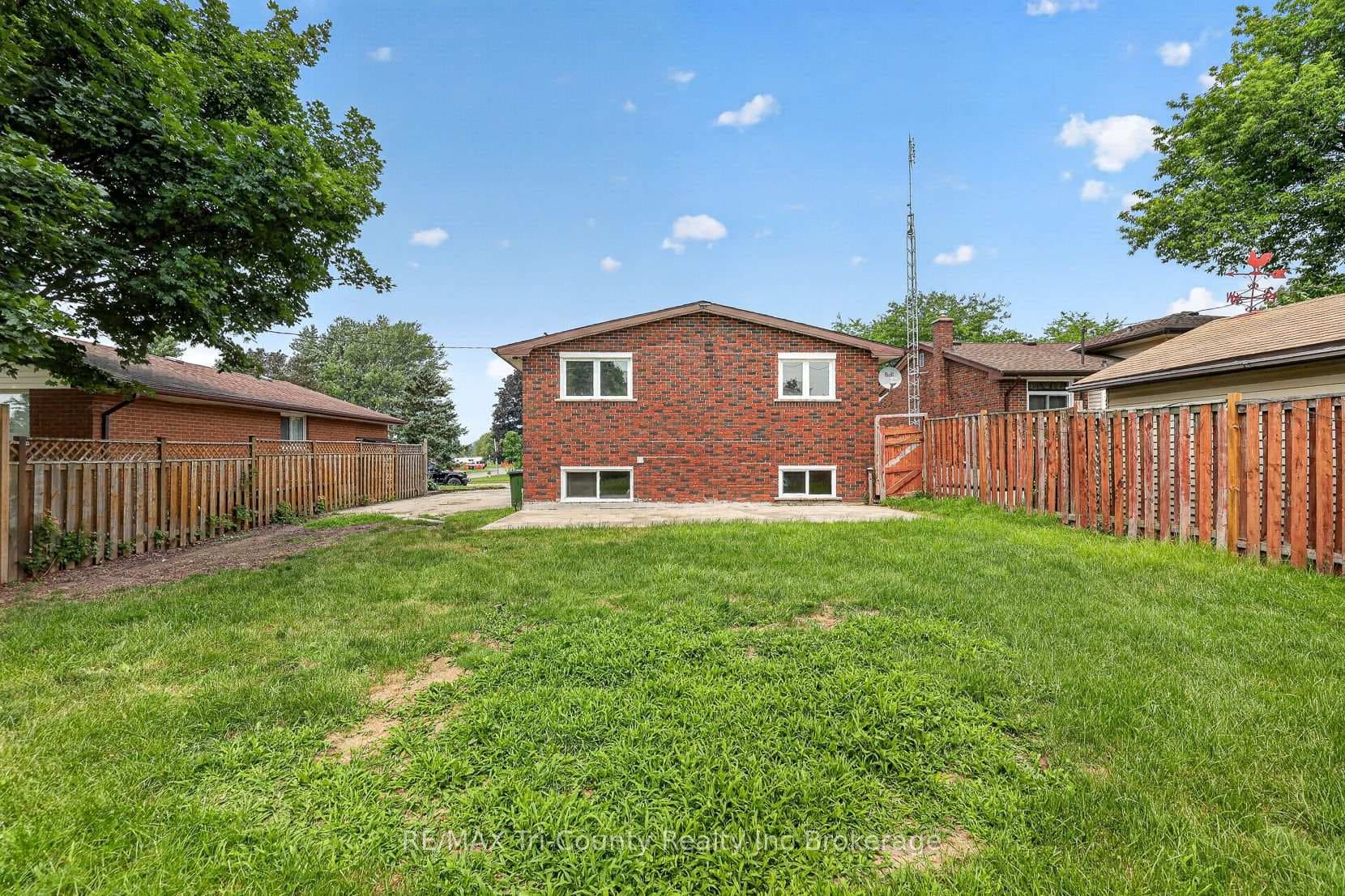 61 Airey Avenue photo 7