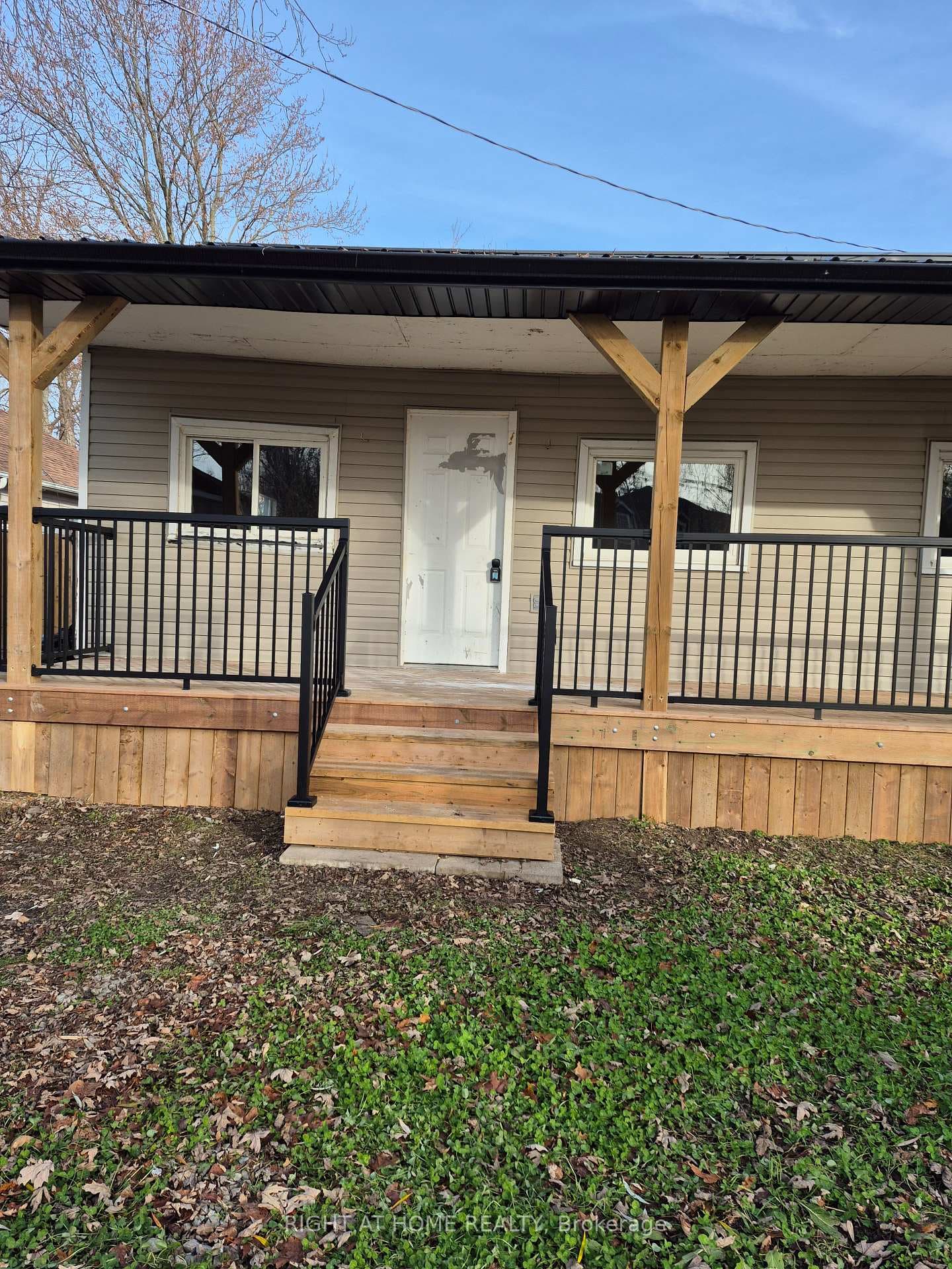 395 Lake Drive photo 3