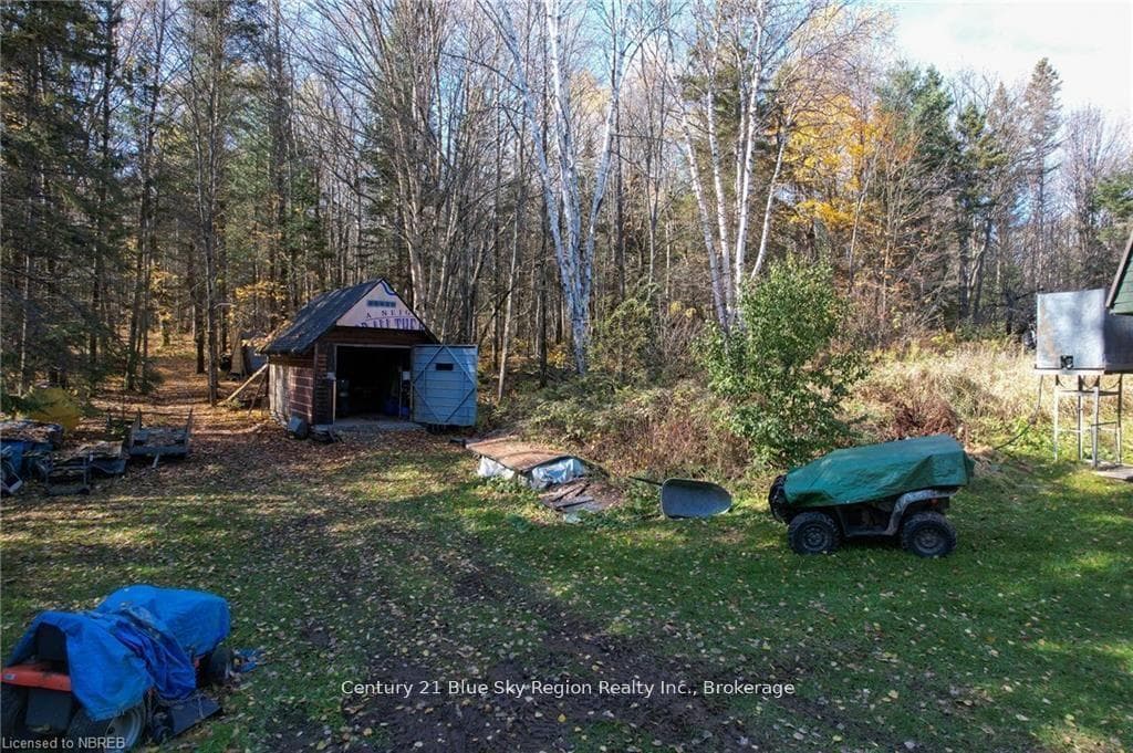 1772 LEIGHTON Road photo 22