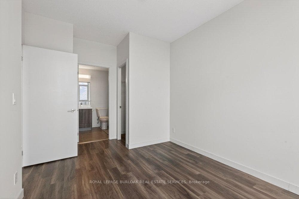 2087 Fairview Street Unit 2305 photo 9