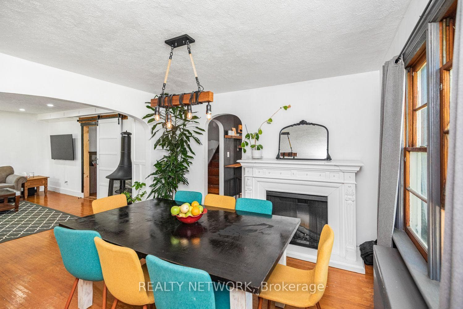 32 Grant Avenue photo 11