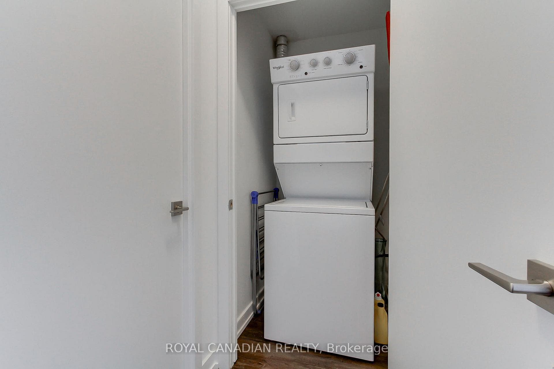 430 ESSA Road Unit 418 photo 36