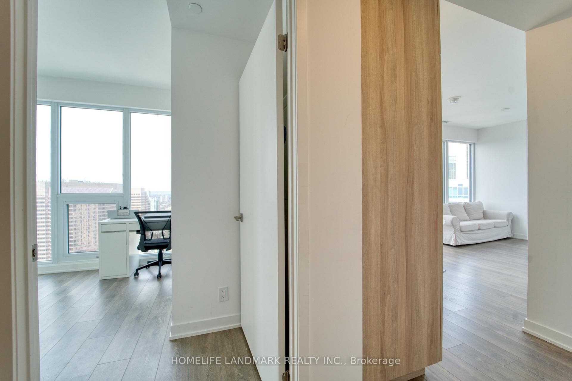 15 HOLMES Avenue Unit 2808 photo 13