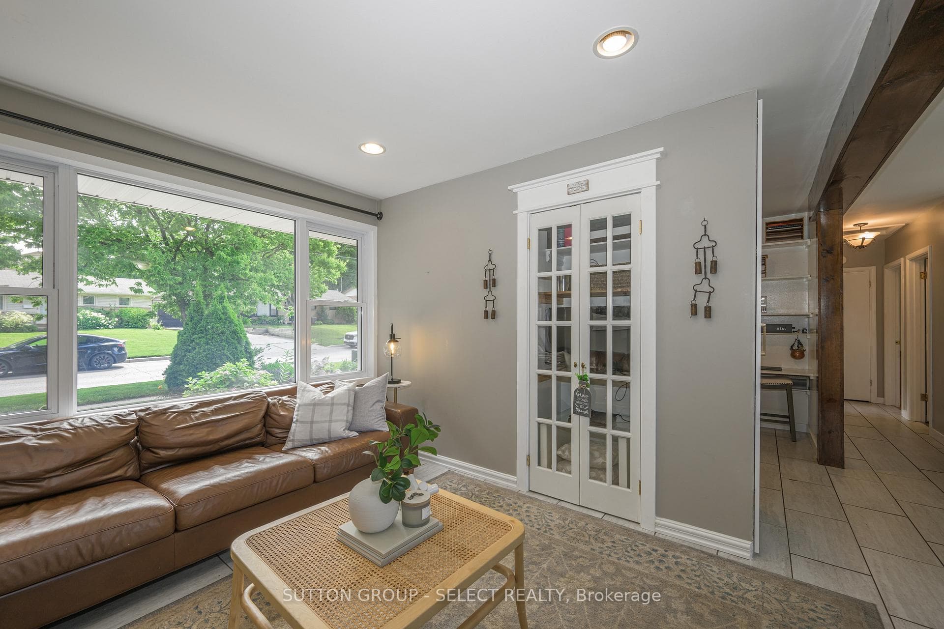 379 Briarhill Avenue photo 25
