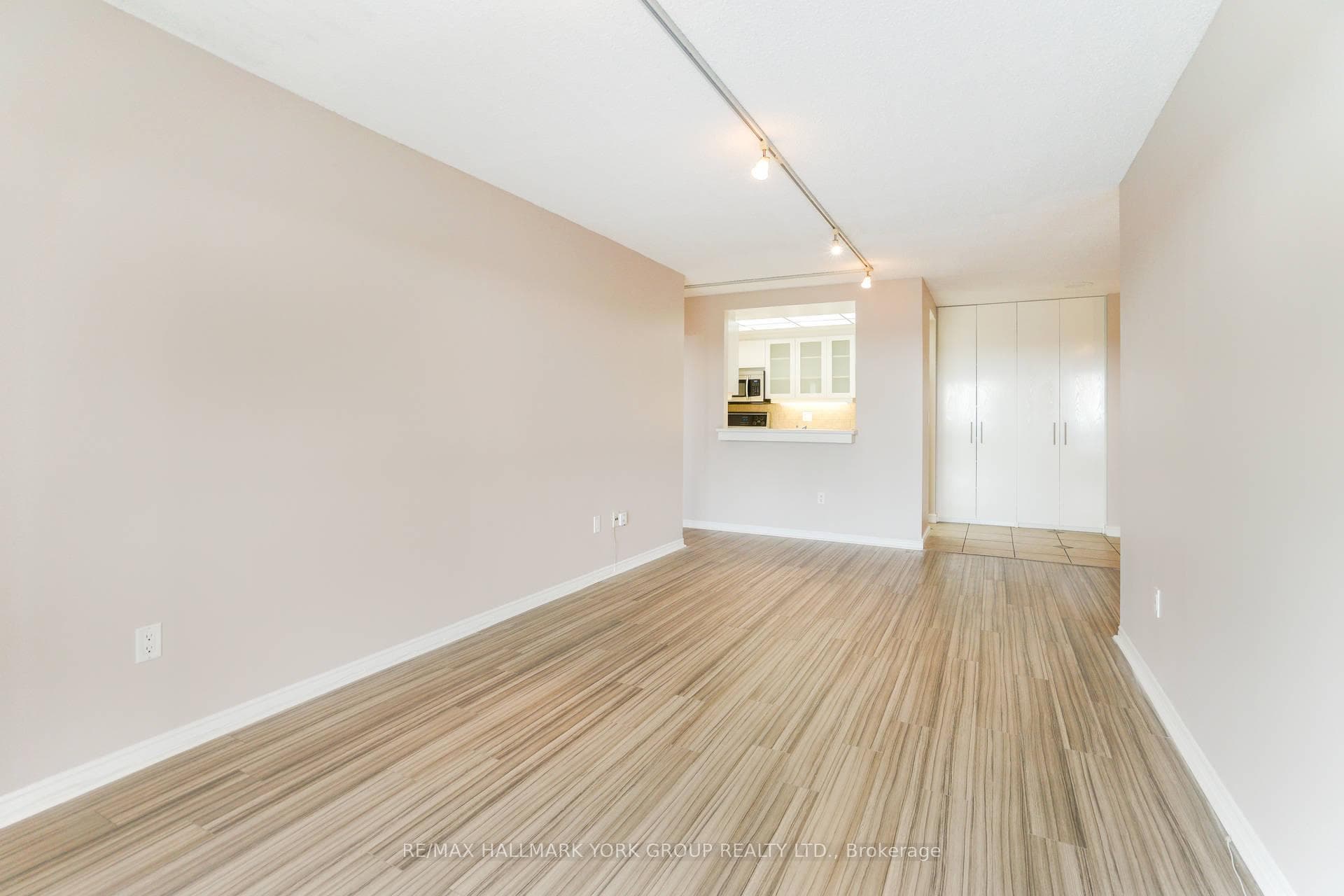 7 Concorde Place Unit 1202 photo 12