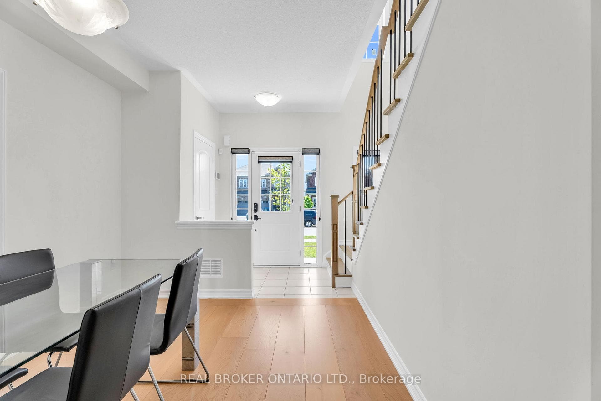 125 Werry Avenue photo 4