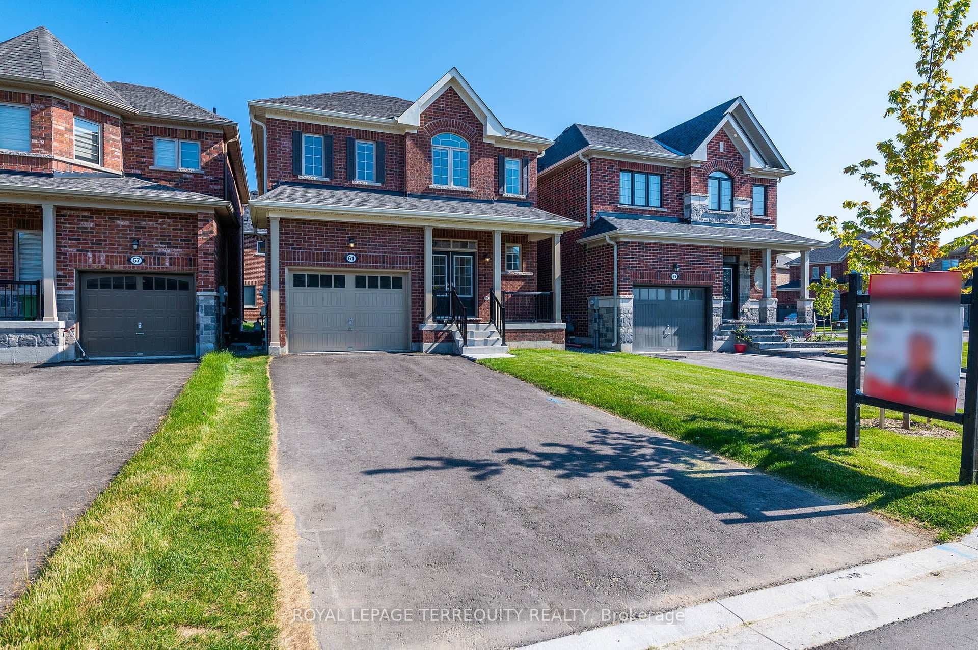 61 Jack Potts Way photo 2